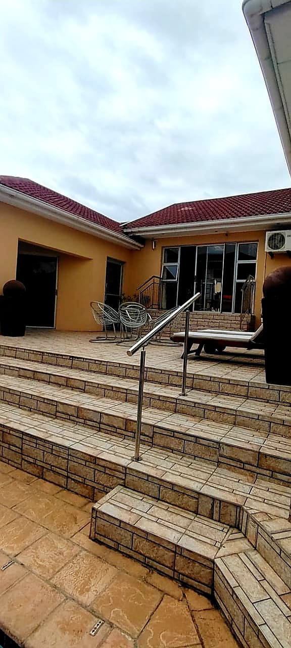 14 Bedroom Property for Sale in Amalinda Eastern Cape